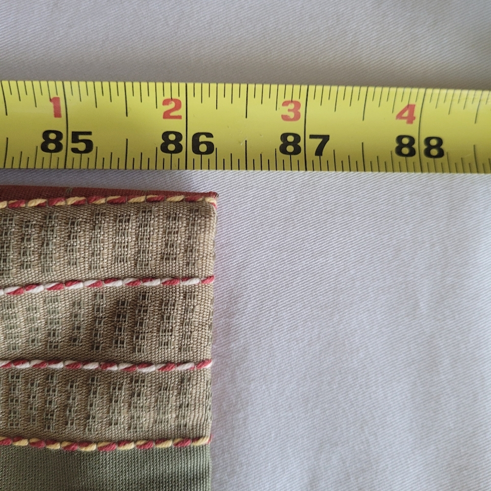Drapes - Picture 5 of 6